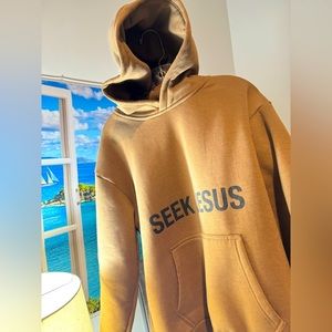 Seek Jesus Heavy Hooded Sweatshirt